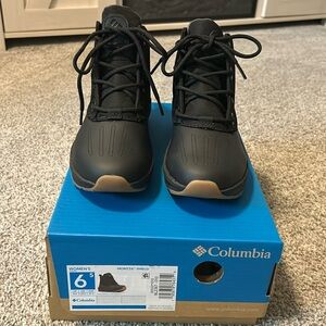 Columbia Women's Moritza Shield Hiking Shoe